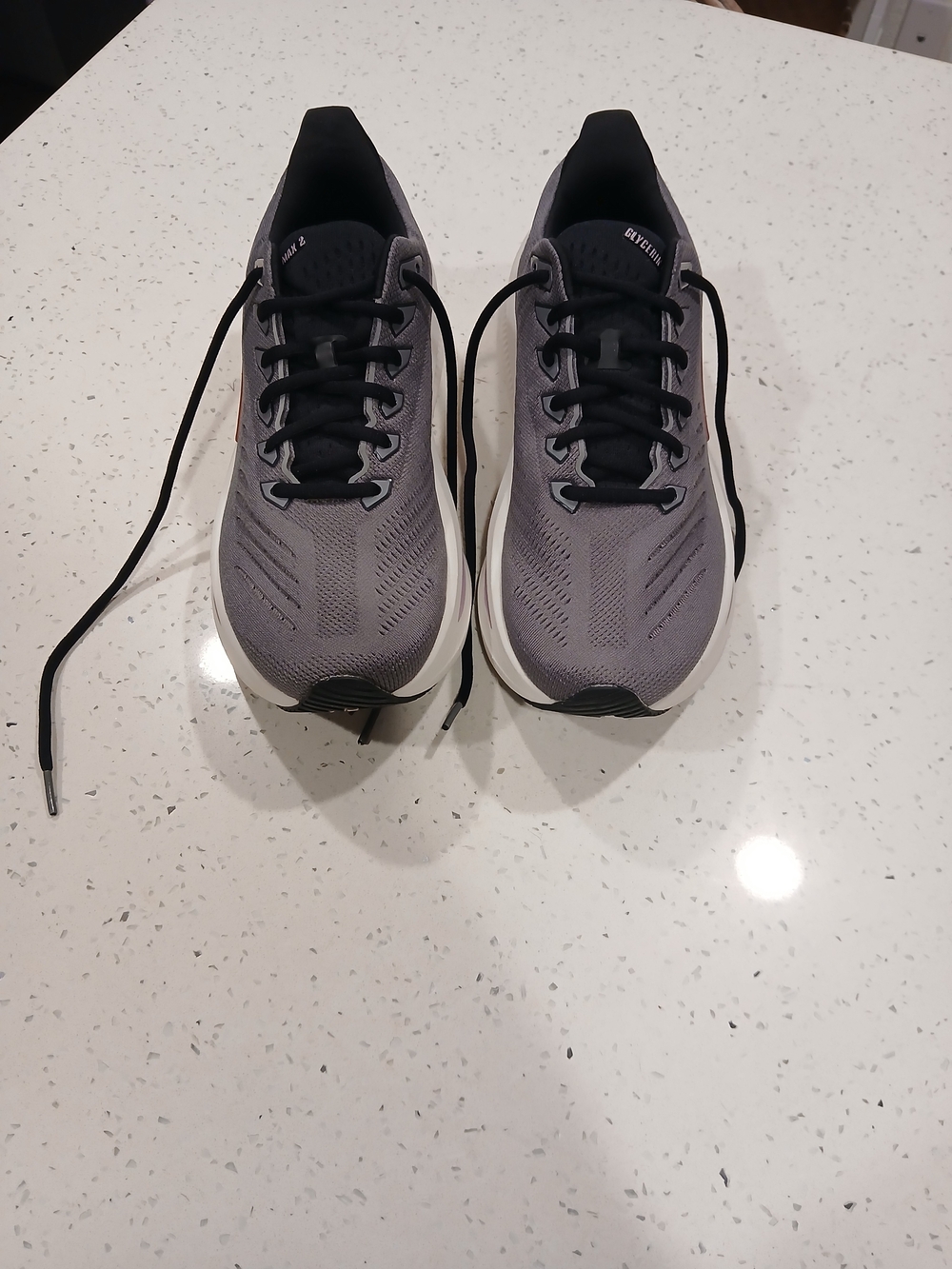 Brooks Women's Black and Gray Running Sneakers
